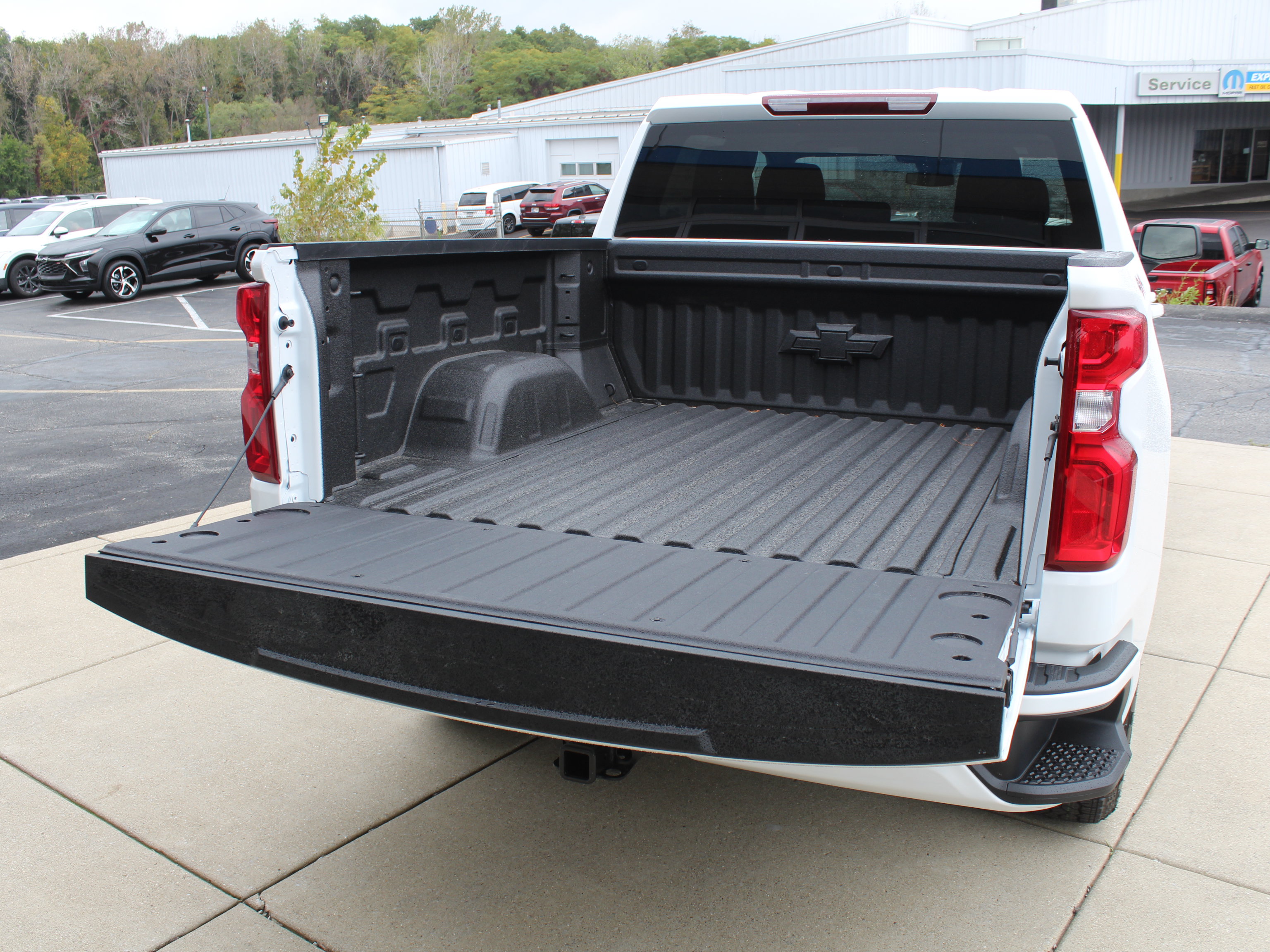 New 2026 Chevrolet Silverado 1500 RST w/ RST Select Package AWD/4WD image 20