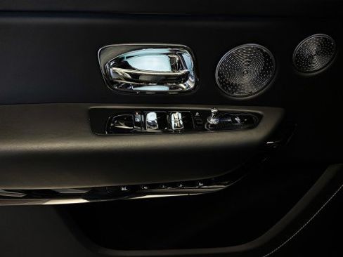 Used 2020 Rolls-Royce Cullinan AWD/4WD image 45