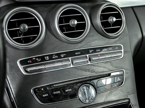 Used 2017 Mercedes-Benz C 300 Cabriolet image 31