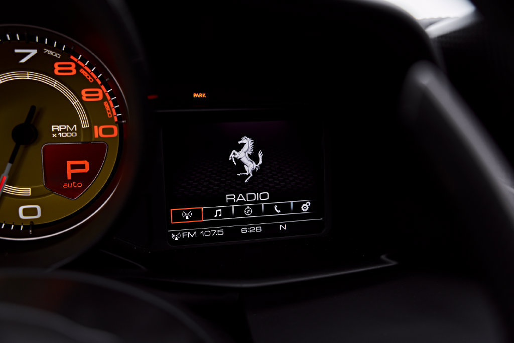 Used 2018 Ferrari 488 Spider RWD image 87