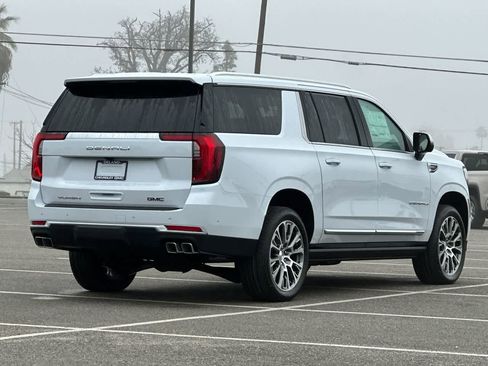 New 2026 GMC Yukon XL Denali w/ Sun & Power Step Package image 13