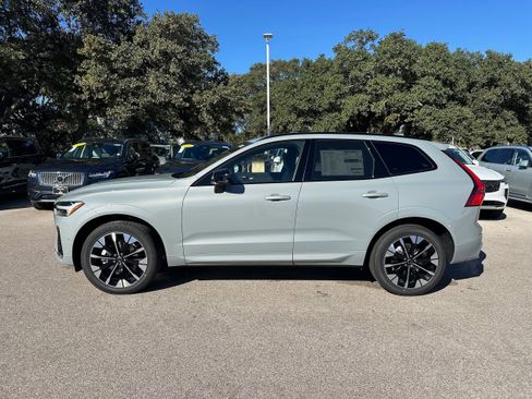 New 2026 Volvo XC60 B5 Plus w/ Protection Package Premier image 3