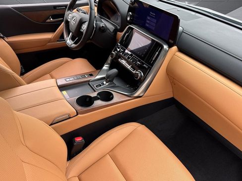 New 2026 Lexus LX 700h Luxury AWD/4WD image 28