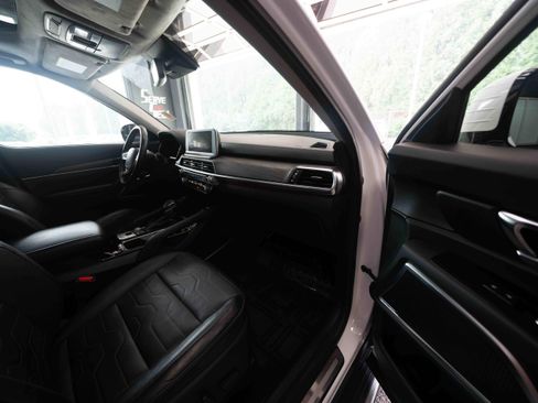 Used 2022 Kia Telluride SX w/ SX Prestige Package AWD/4WD image 26