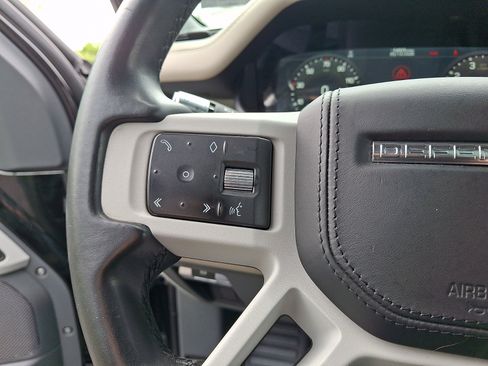 Used 2022 Land Rover Defender 110 X-Dynamic HSE AWD/4WD image 20