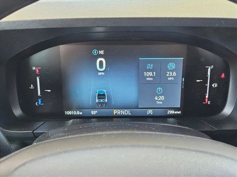 Certified 2025 Ford Maverick XL w/ Equipment Group 102A image 11