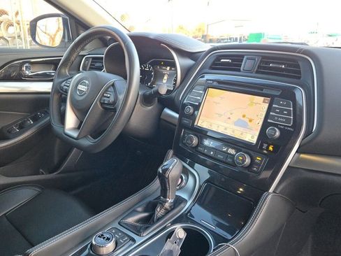 Used 2021 Nissan Maxima 3.5 SV w/ Floor Mat Group image 6