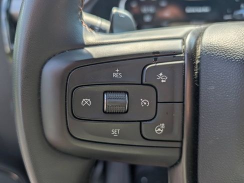Used 2024 GMC Sierra 1500 AT4 w/ AT4 Premium Package AWD/4WD image 11