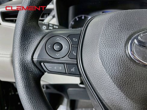 Used 2024 Toyota Corolla Cross L FWD image 14