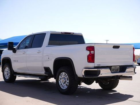 Used 2024 Chevrolet Silverado 2500 LT image 6