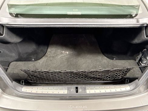 Used 2018 Lexus LS 500 w/ Interior Upgrade Package RWD image 42