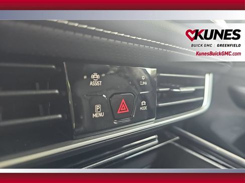 Used 2026 Volkswagen Atlas SE AWD/4WD image 14