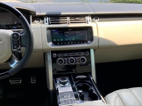 Used 2017 Land Rover Range Rover Supercharged AWD/4WD image 9