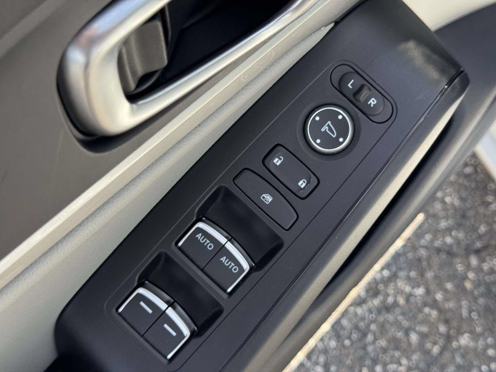 Certified 2024 Acura Integra FWD image 15
