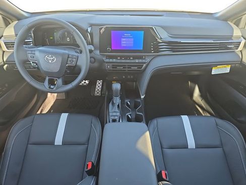 New 2026 Toyota Camry SE image 9