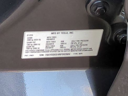 Used 2024 Tesla Model Y Long Range image 26