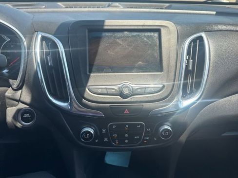 Used 2019 Chevrolet Equinox LT w/ Driver Convenience Package FWD image 23