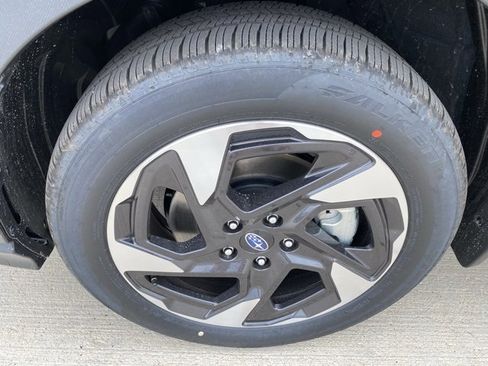 New 2025 Subaru Crosstrek 2.5i Limited w/ Popular Package #4A image 24