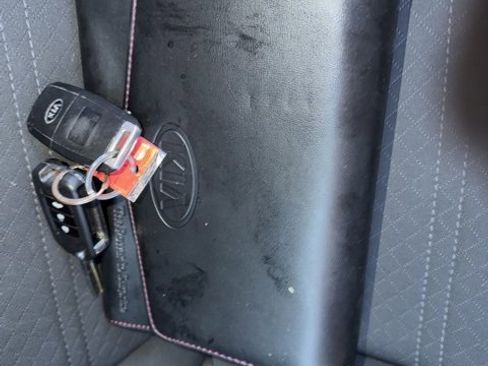 Used 2020 Kia Sorento L image 23