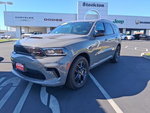 New 2026 Dodge Durango GT w/ Blacktop Package AWD/4WD image 2