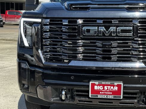 Used 2024 GMC Sierra 3500 Denali Ultimate image 6