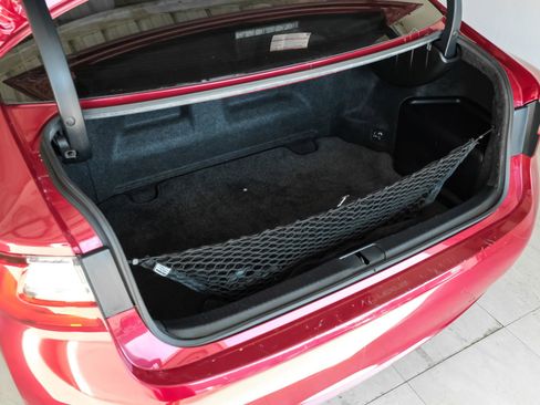 Used 2018 Lexus ES 300h w/ Luxury Package image 44