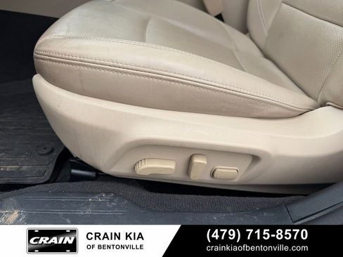 Used 2019 Subaru Outback 2.5i Limited w/ Popular Package #2 AWD/4WD image 12
