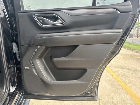 Used 2024 Chevrolet Tahoe RST w/ Luxury Package AWD/4WD image 26