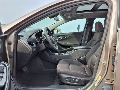 Used 2024 Chevrolet Malibu LT FWD image 20