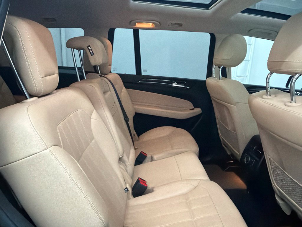 Certified 2019 Mercedes-Benz GLS 450 4MATIC image 30