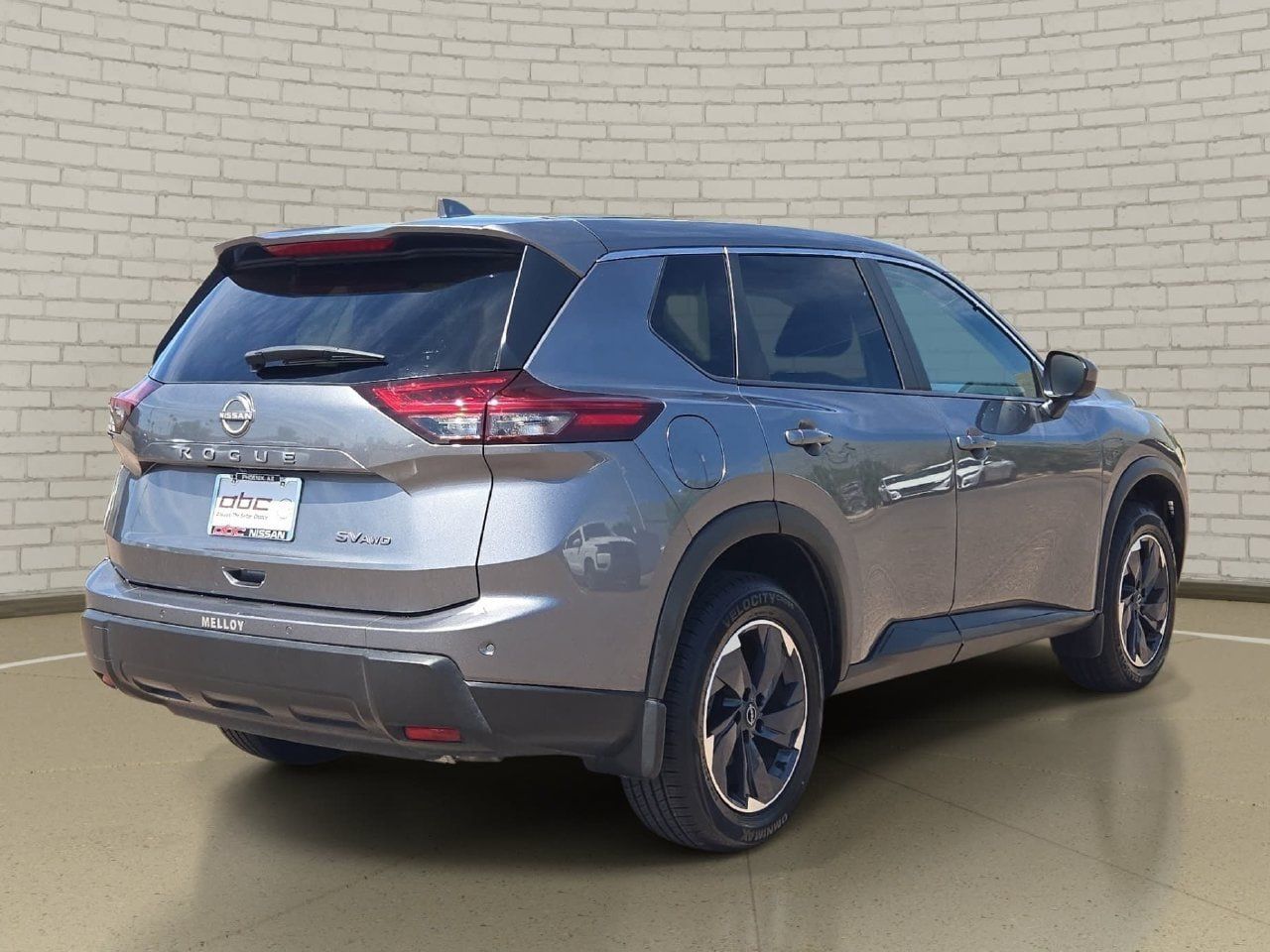 Used 2024 Nissan Rogue SV AWD/4WD image 5