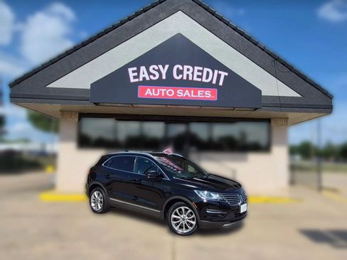 Used 2018 Lincoln MKC Select w/ Select Plus Package FWD image 1