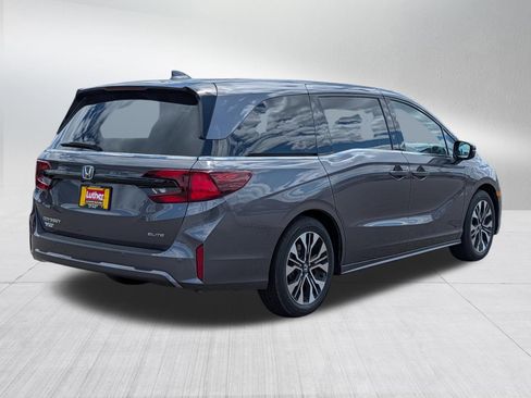 Used 2026 Honda Odyssey Elite image 7