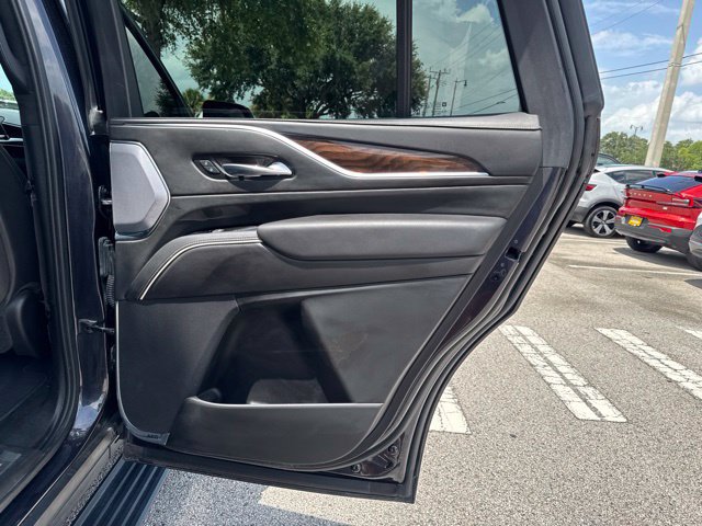 Used 2022 Cadillac Escalade Sport Platinum AWD/4WD image 17
