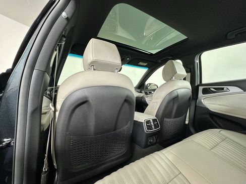 Used 2023 Genesis G70 2.0T w/ Sport Prestige Package image 19