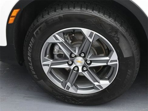 Used 2023 Chevrolet Blazer LT image 7