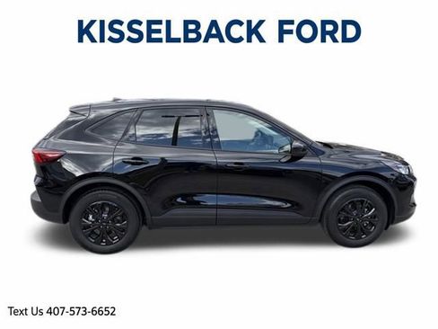 New 2026 Ford Escape Active image 2
