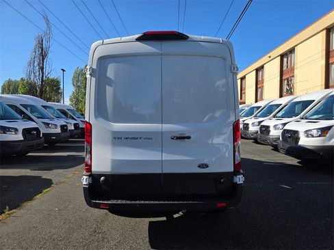 New 2025 Ford Transit 250 148 Medium Roof image 6