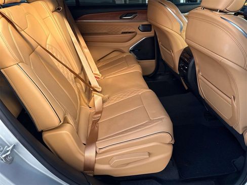 Used 2021 Jeep Grand Cherokee L Summit image 33