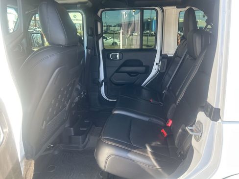 Used 2023 Jeep Wrangler Unlimited Rubicon 392 w/ Xtreme Recon 35" Tire Package image 15