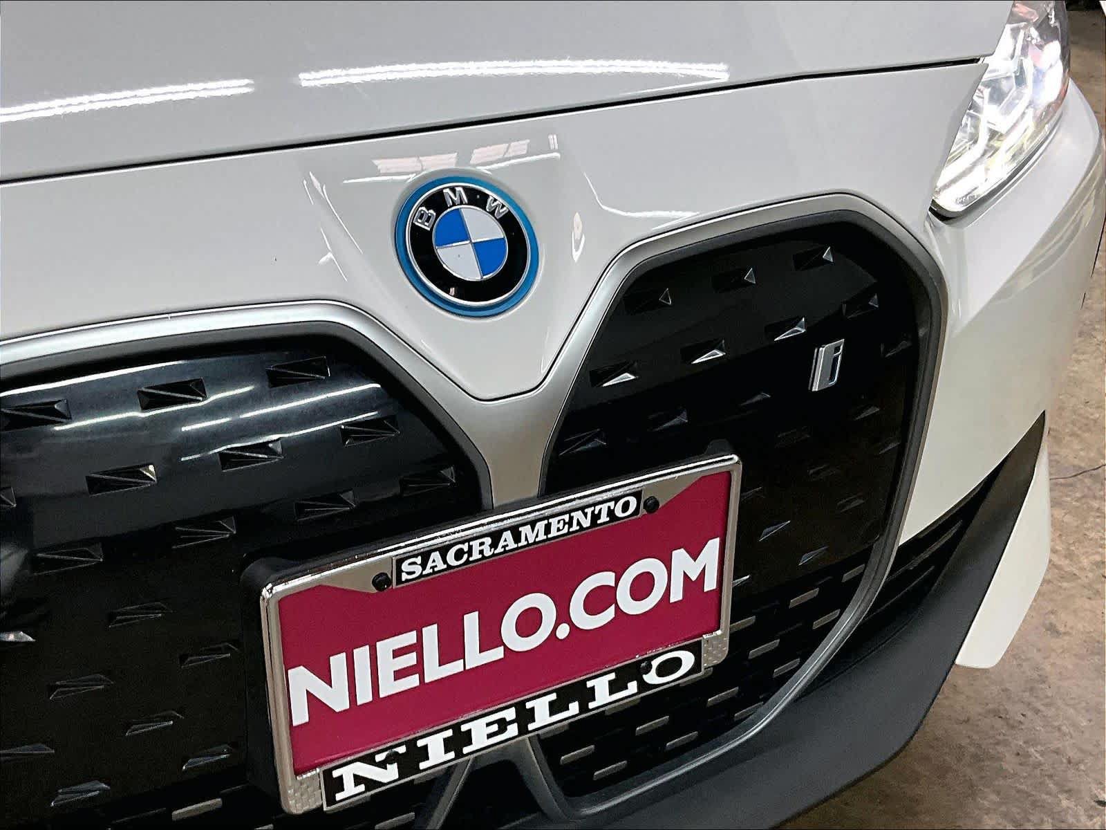 Used 2023 BMW i4 eDrive35 w/ Premium Package RWD image 33