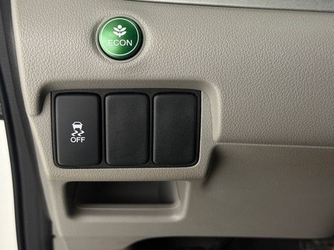 Used 2013 Honda CR-V LX image 53