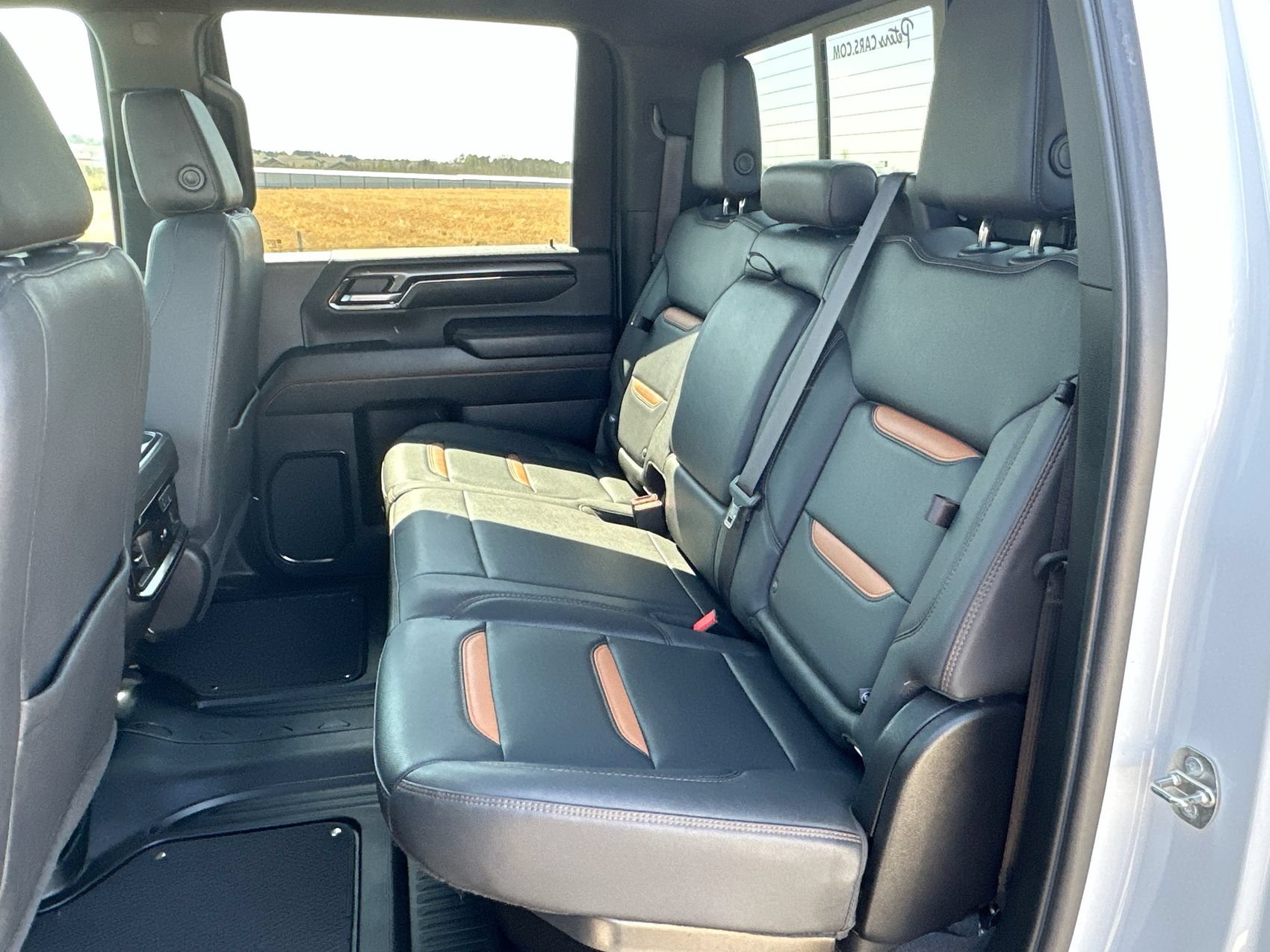 Used 2024 GMC Sierra 2500 AT4 w/ AT4 Premium Plus Package AWD/4WD image 23
