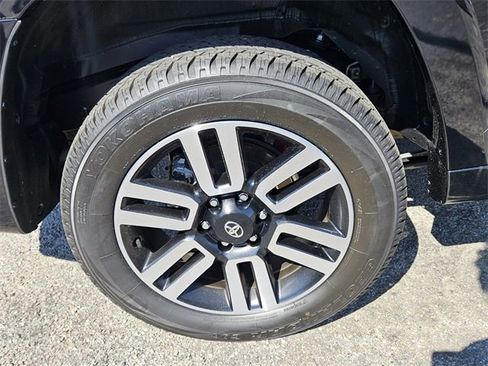 Used 2023 Toyota 4Runner Limited image 10