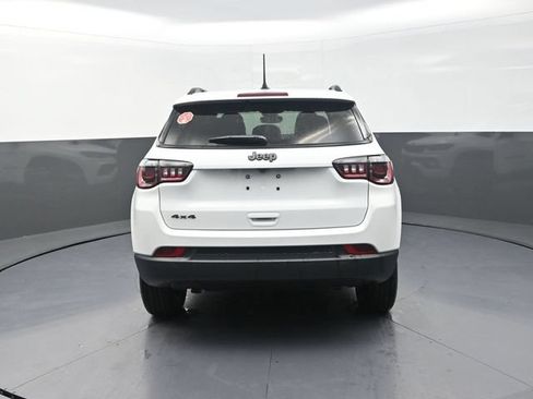 New 2026 Jeep Compass Latitude AWD/4WD image 8