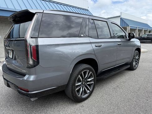 Used 2021 Cadillac Escalade Sport AWD/4WD image 6