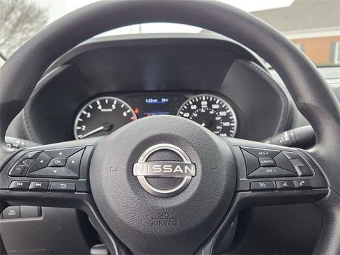 Used 2024 Nissan Sentra S image 22