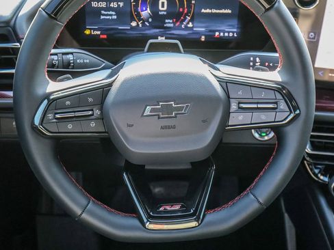 New 2026 Chevrolet Traverse RS w/ LPO, Floor Liner Package FWD image 30