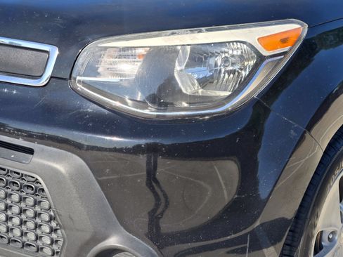 Used 2016 Kia Soul FWD image 9