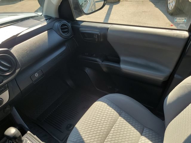 Used 2021 Toyota Tacoma SR AWD/4WD image 13